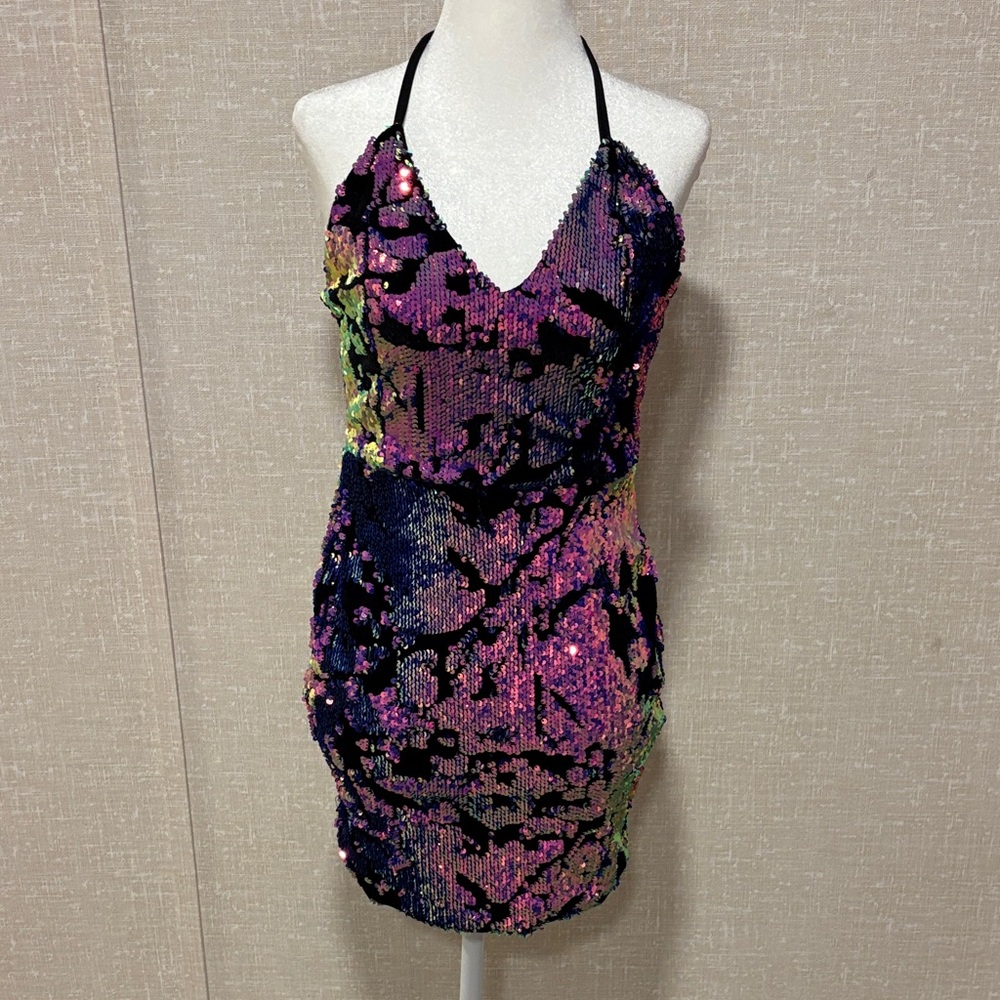Iridescent Purple Sequin Halter Mini Dress with Multicolor Shine body con